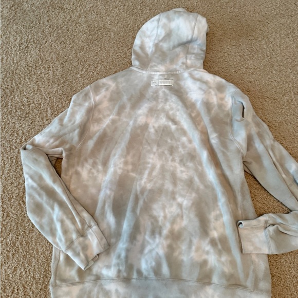 Nike Gray Tie-Dye Hoodie - Picture 4 of 8